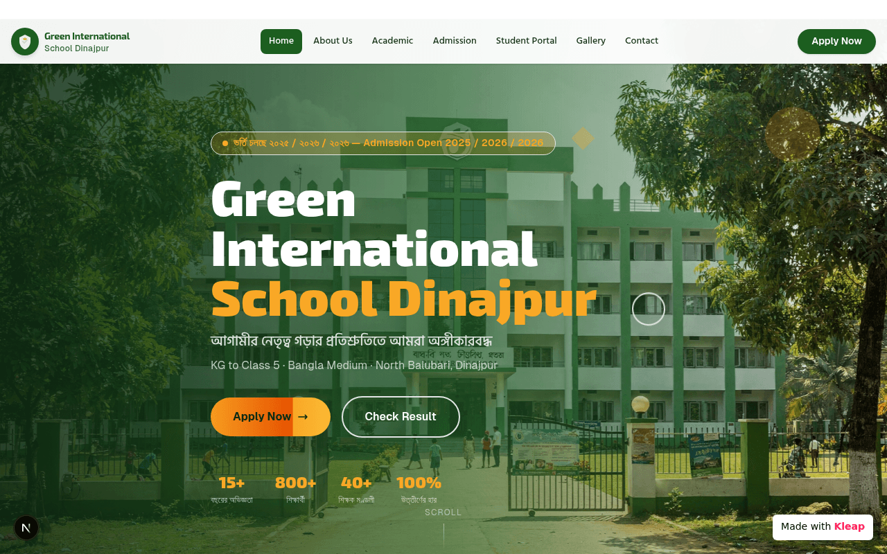 A bold educational institution's site, highlighting admissions and key metrics.