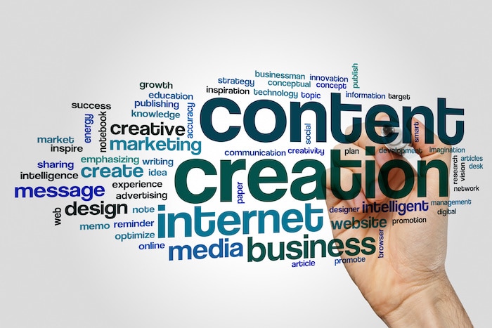système de création de contenu Idées créatives de contenu pour les médias sociaux - Kleap